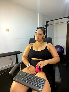 Violetrousse online show from 12, 10, 2025