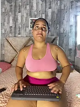 Violetrousse online show from 13, 5, 2026