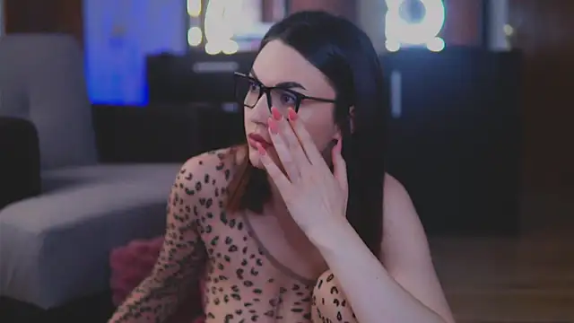 Mona Lisss online show from 22, 1, 2025