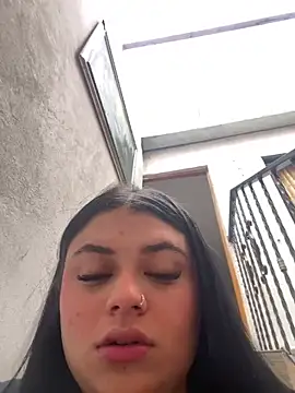 alissonfernandez  online show from 21, 5, 2026