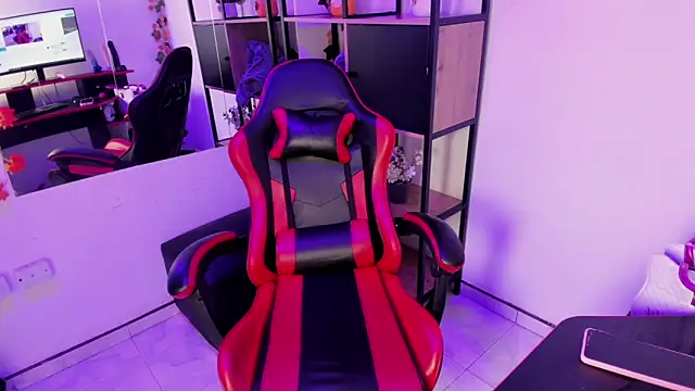 Snapshot of Lovely_celeste chatting on 9, 10, 2025 Lovely celeste online show from 9, 10, 2025