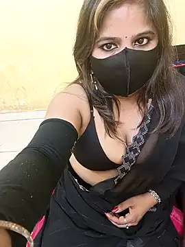 Snapshot of Simran-Kudi chatting on 1, 2, 2025 Simran-Kudi online show from 1, 2, 2025