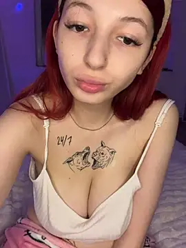Snapshot of Alissa_kiss chatting on 5, 12, 2024 Alissa kiss online show from 5, 12, 2024