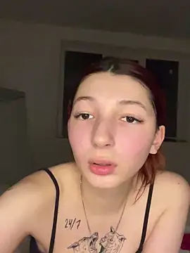 Snapshot of Alissa_kiss chatting on 12, 12, 2024 Alissa kiss online show from 12, 12, 2024