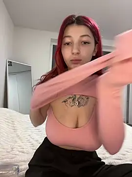 Snapshot of Alissa_kiss chatting on 17, 12, 2024 Alissa kiss online show from 17, 12, 2024