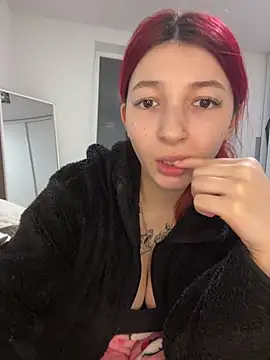 Snapshot of Alissa_kiss chatting on 18, 12, 2024 Alissa kiss online show from 18, 12, 2024