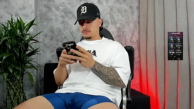 boyc022  online show from 21, 12, 2025