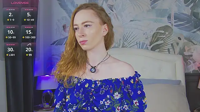 Snapshot of _AngelMoon_ chatting on 25, 1, 2025 AngelMoon online show from 25, 1, 2025