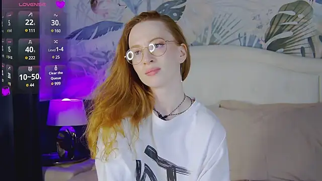 Snapshot of _AngelMoon_ chatting on 14, 3, 2025 AngelMoon online show from 14, 3, 2025