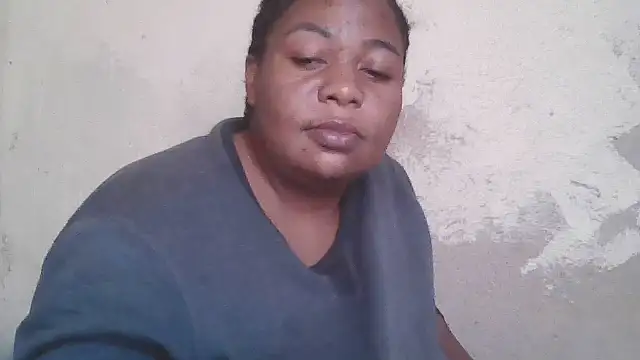 Snapshot of bustyboobs6 chatting on 22, 9, 2025 bustyboobs6 online show from 22, 9, 2025