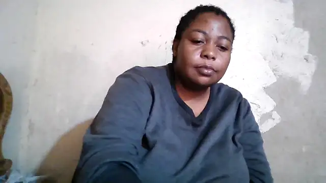 Snapshot of bustyboobs6 chatting on 23, 9, 2025 bustyboobs6 online show from 23, 9, 2025