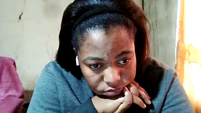 Snapshot of bustyboobs6 chatting on 30, 9, 2025 bustyboobs6 online show from 30, 9, 2025