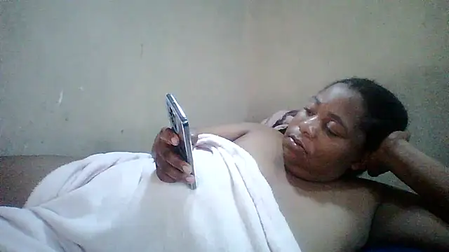 bustyboobs6 online show from 7, 1, 2026