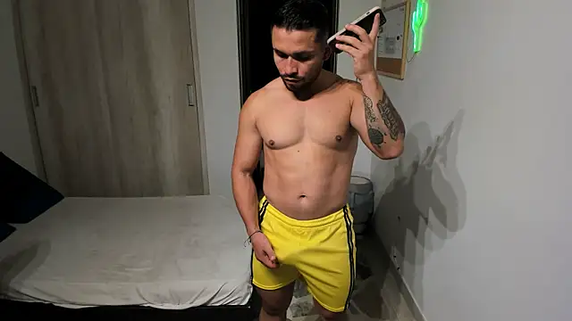 Snapshot of Travis_bakers chatting on 11, 2, 2026 Travis bakers online show from 11, 2, 2026