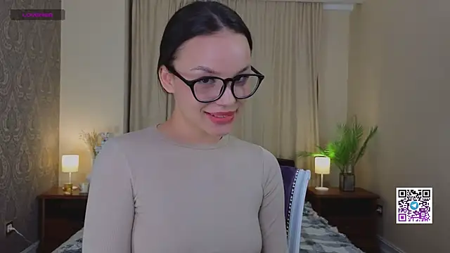 UdelaAshfield online show from 3, 2, 2025