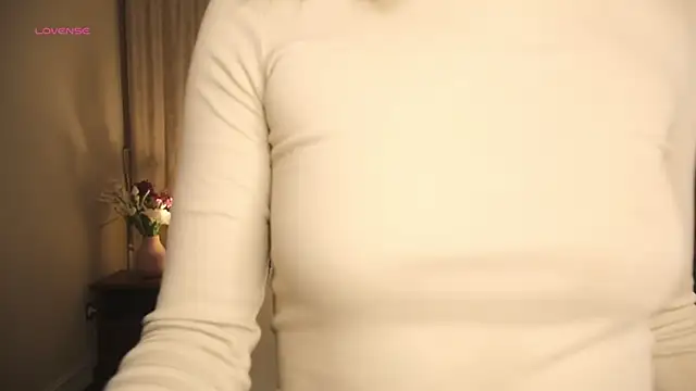 UdelaAshfield online show from 5, 3, 2025