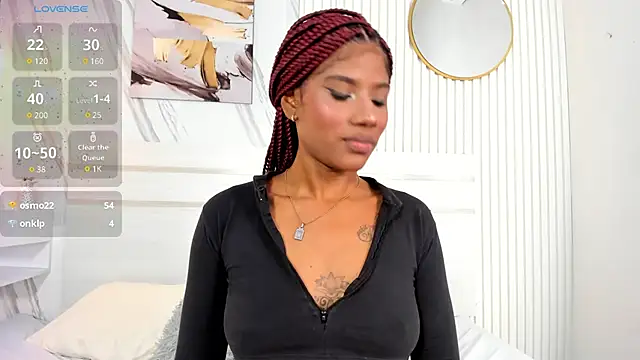 Snapshot of Sara_Lewwis chatting on 16, 12, 2024 Sara Lewwis online show from 16, 12, 2024