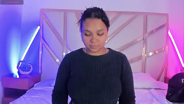 Carolina Evanss online show from 14, 11, 2025