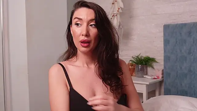 LeylaGracey online show from 10, 1, 2025