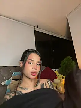 Snapshot of alessia_iris19 chatting on 9, 2, 2025 alessia iris19 online show from 9, 2, 2025