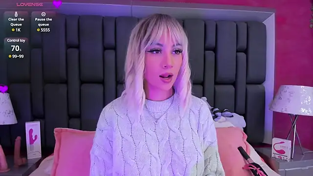 Snapshot of MadissonRey chatting on 20, 1, 2025 MadissonRey online show from 20, 1, 2025