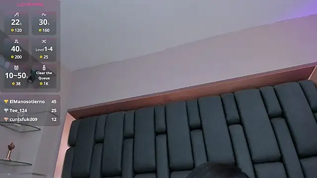 Snapshot of MadissonRey chatting on 2, 3, 2025 MadissonRey online show from 2, 3, 2025