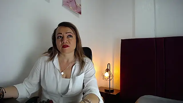 Snapshot of Lupiita223 chatting on 27, 2, 2025 Lupiita223 online show from 27, 2, 2025