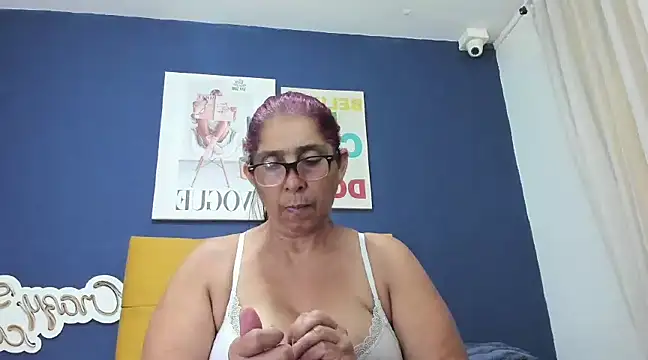 Snapshot of renata_milf_ chatting on 21, 1, 2025 renata milf online show from 21, 1, 2025