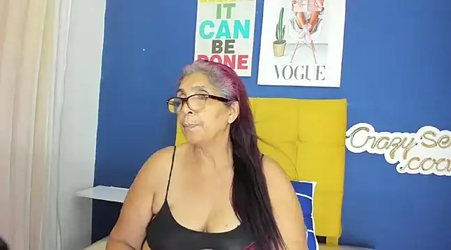 Snapshot of renata_milf_ chatting on 7, 3, 2025 renata milf online show from 7, 3, 2025