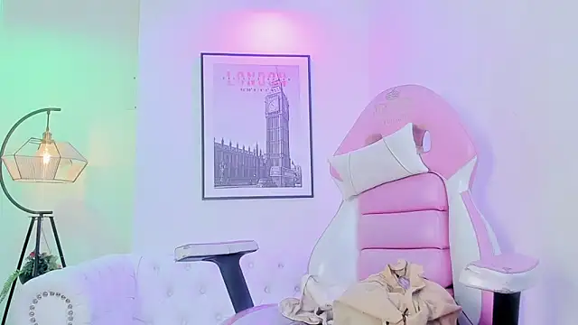 Theia moon online show from 14, 3, 2025