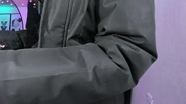 Snapshot of Theia_moon chatting on 20, 3, 2026 Theia moon online show from 20, 3, 2026