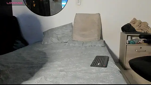 AshleyandTyler online show from 20, 12, 2025