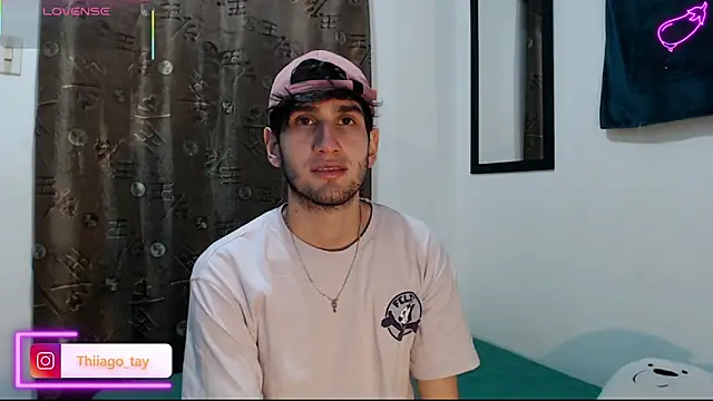 Snapshot of Thhiago_tay chatting on 19, 9, 2025 Thhiago tay online show from 19, 9, 2025