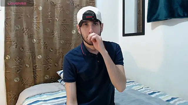 Snapshot of Thhiago_tay chatting on 28, 9, 2025 Thhiago tay online show from 28, 9, 2025