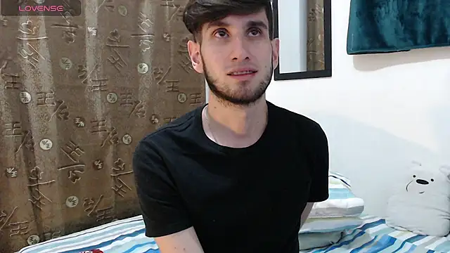 Snapshot of Thhiago_tay chatting on 16, 10, 2025 Thhiago tay online show from 16, 10, 2025