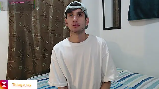 Snapshot of Thhiago_tay chatting on 1, 11, 2025 Thhiago tay online show from 1, 11, 2025