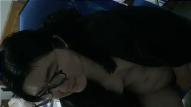 angel-yiyi online show from 16, 12, 2024