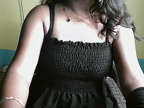 Snapshot of ursunny007 chatting on 28, 2, 2025 ursunny007 online show from 28, 2, 2025