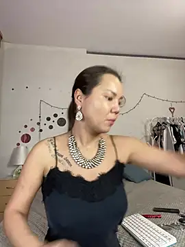 MiraMiss online show from 21, 1, 2025