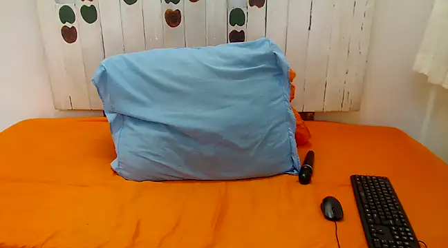 Snapshot of SexyEbony37X chatting on 22, 3, 2025 SexyEbony37X online show from 22, 3, 2025