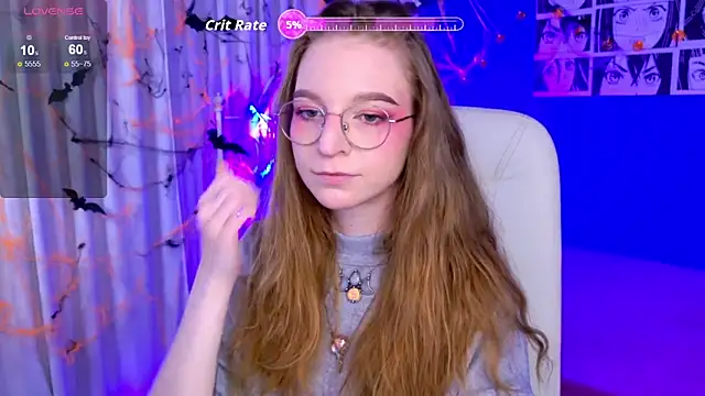 Snapshot of VioletShine chatting on 24, 10, 2025 VioletShine online show from 24, 10, 2025