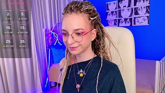 Snapshot of VioletShine chatting on 16, 11, 2025 VioletShine online show from 16, 11, 2025