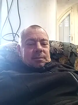 Snapshot of hugoboys76 chatting on 4, 12, 2024 hugoboys76 online show from 4, 12, 2024
