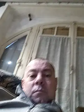 Snapshot of hugoboys76 chatting on 31, 12, 2024 hugoboys76 online show from 31, 12, 2024