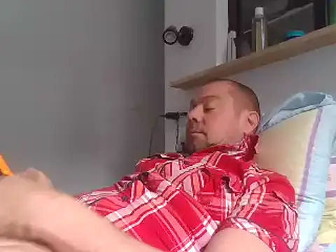 Snapshot of hugoboys76 chatting on 21, 2, 2025 hugoboys76 online show from 21, 2, 2025