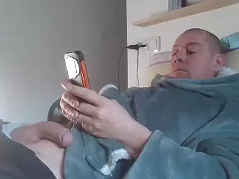 Snapshot of hugoboys76 chatting on 2, 3, 2025 hugoboys76 online show from 2, 3, 2025
