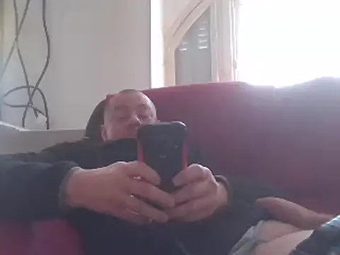 Snapshot of hugoboys76 chatting on 4, 3, 2025 hugoboys76 online show from 4, 3, 2025