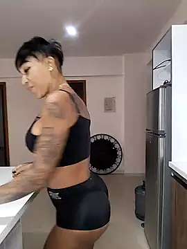 Snapshot of Alison_fitness chatting on 8, 2, 2025 Alison fitness online show from 8, 2, 2025