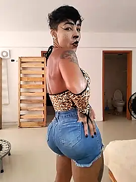 Snapshot of Alison_fitness chatting on 2, 3, 2025 Alison fitness online show from 2, 3, 2025