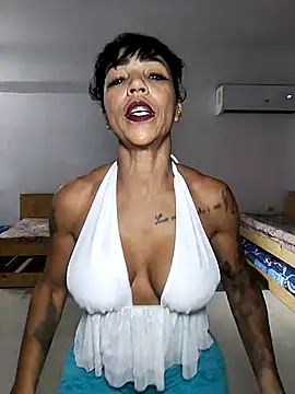 Snapshot of Alison_fitness chatting on 19, 3, 2025 Alison fitness online show from 19, 3, 2025